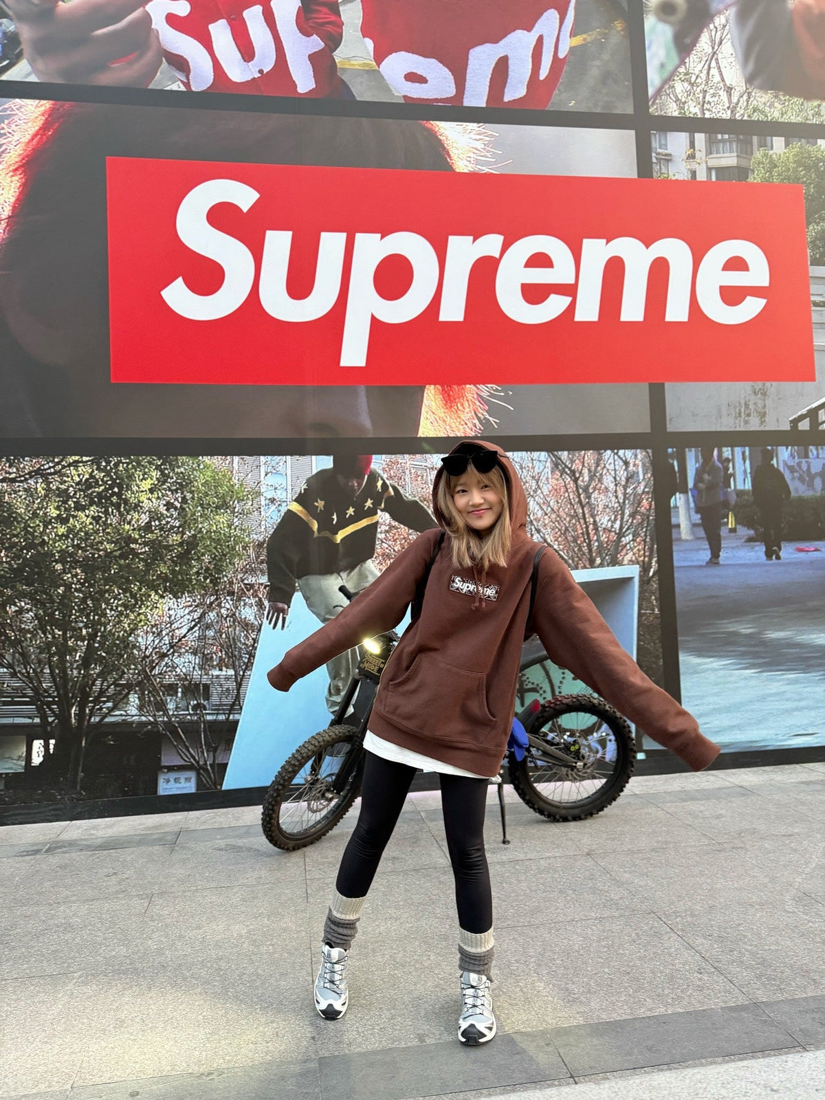 Supreme 19FW Bandana Box Logo Hooded Sweatshirt