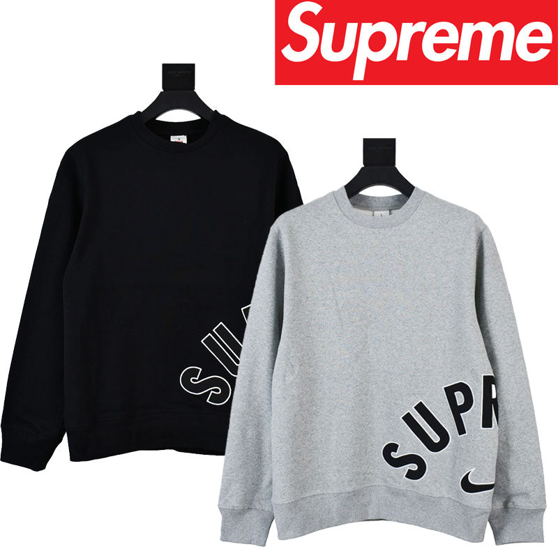 Arc Crewneck 共同ブランド刺繍入りフリース クルーネック スウェットシャツ