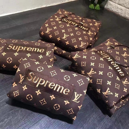 大人気ブランド Supreme X Louis Vuitton パーカー コーヒー