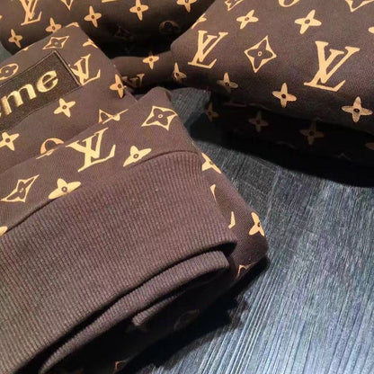 大人気ブランド Supreme X Louis Vuitton パーカー コーヒー